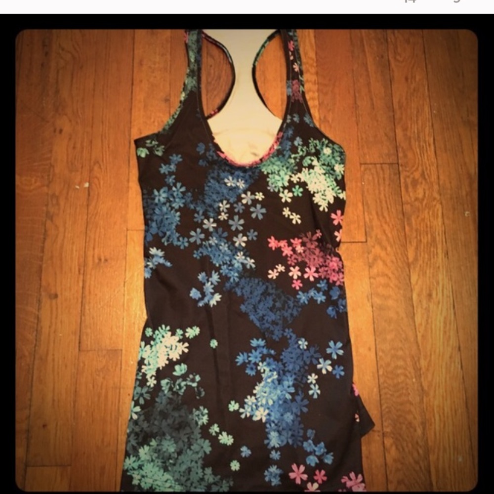 Floral Lululemon tank
